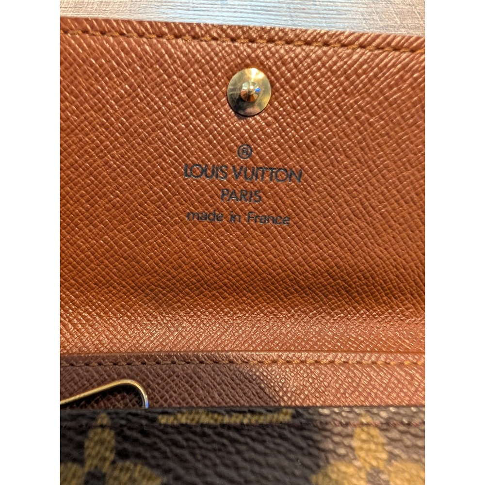 Authentic Louis Vuitton 6 key case holder comes with COA - Picture 8 of 11